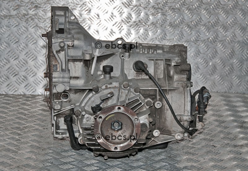 Skrzynia biegów VW PASSAT 1,6 benzyna symbol DMU